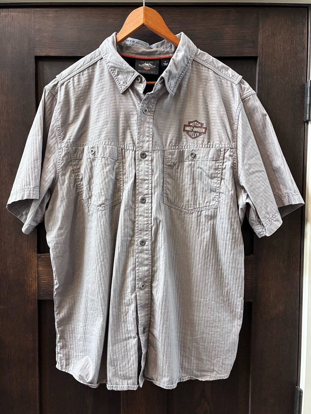 Harley-Davidson Men’s Light Gray Short Sleeve Button-Down Shirt